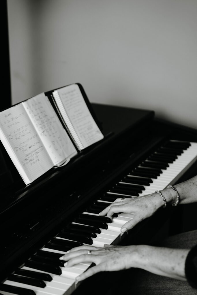 Sängerin Österreich mit Glaube, Liedmacherin aus Salzburg